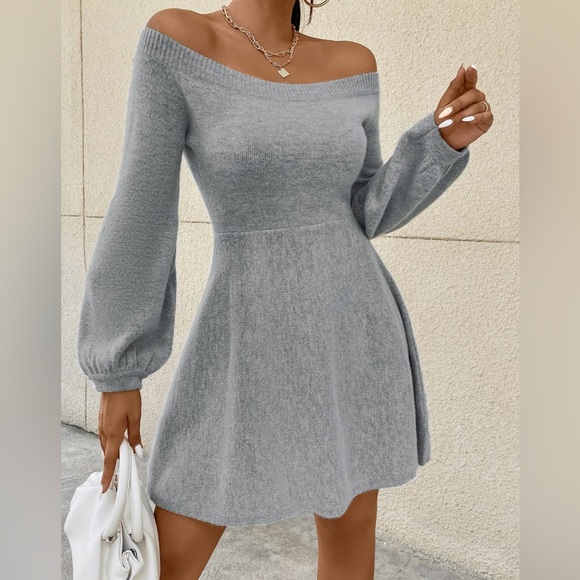 Dresses & Skirts - NEW fleece knit mini dress